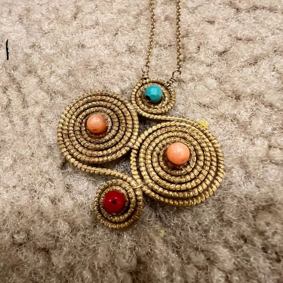 Nugaard Designs Gold wire wrapped necklace with stones - Picture 2 of 9